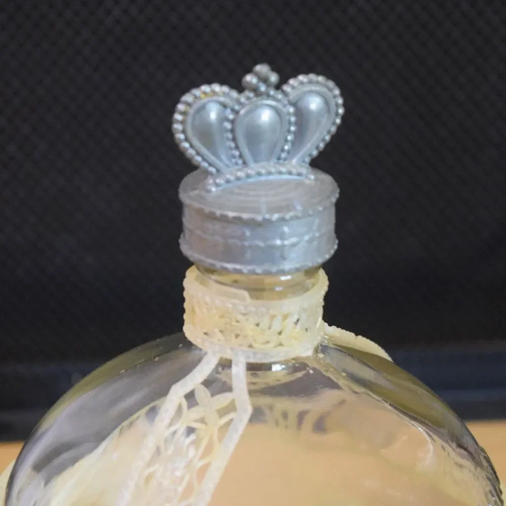 Chambord vintage empty
